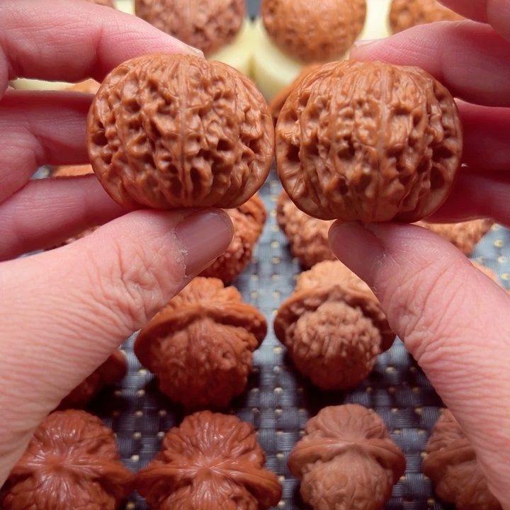 吊坠文玩核桃正磨40全品