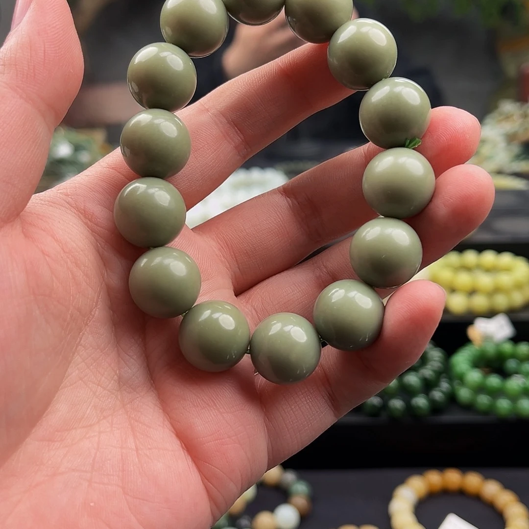 和田玉手串未镶嵌