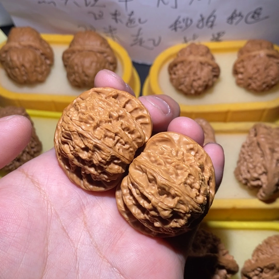 文玩核桃吊坠用****7白狮子