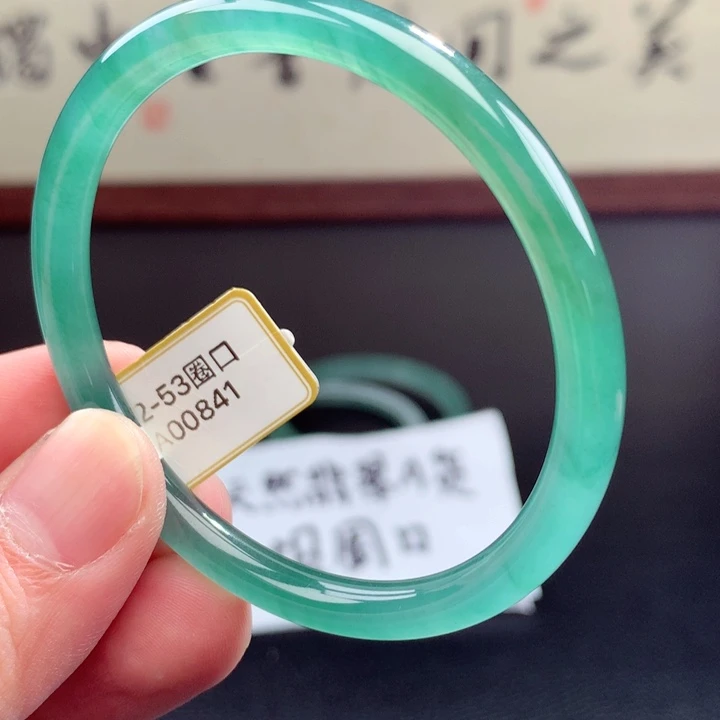 翡翠未镶嵌手镯翡翠手镯44