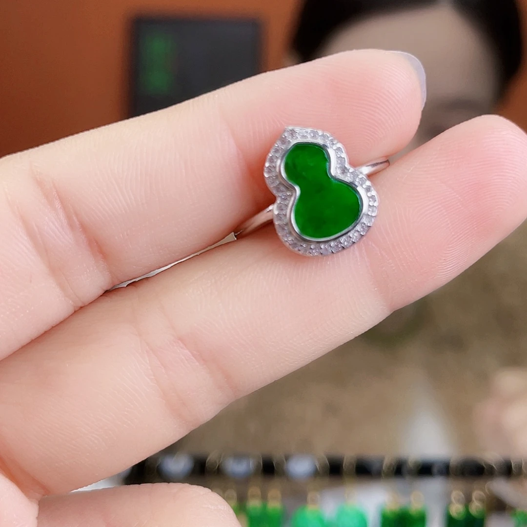 翡翠银S925镶嵌耳饰