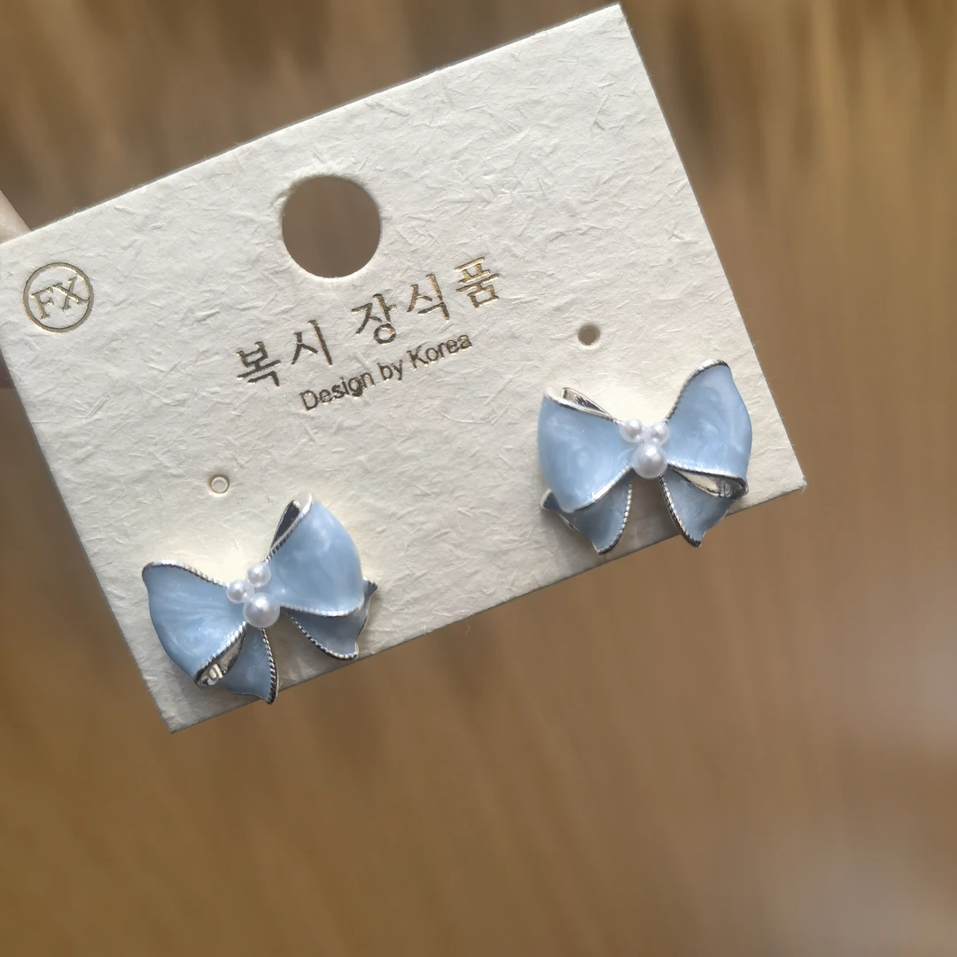 C234蓝色蝴蝶结耳钉耳饰