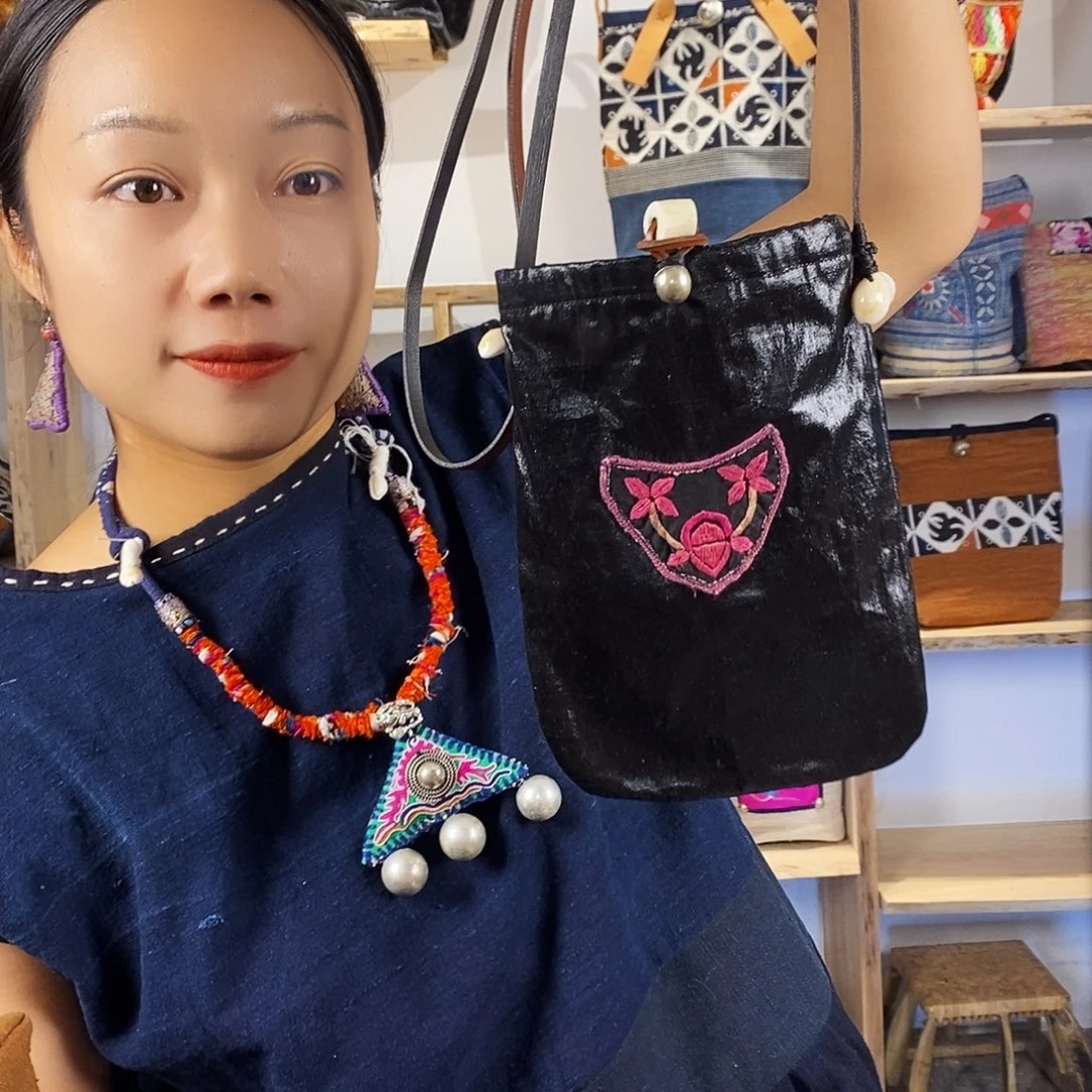 织绣手工制作工艺包包