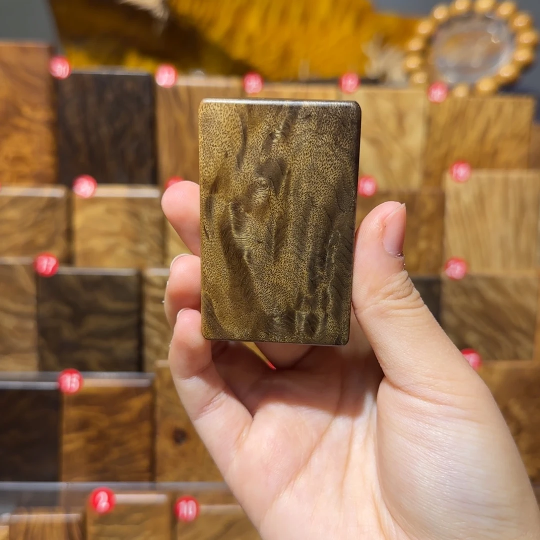 金丝楠小叶桢楠阴沉木无事牌 （微瑕