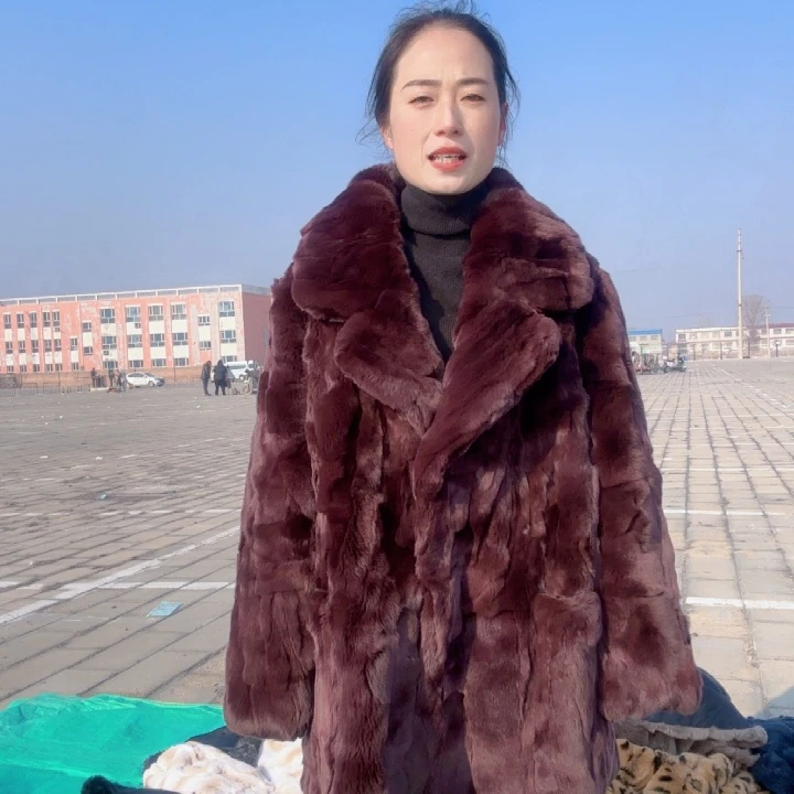 手****2暗红大翻领外套2xl