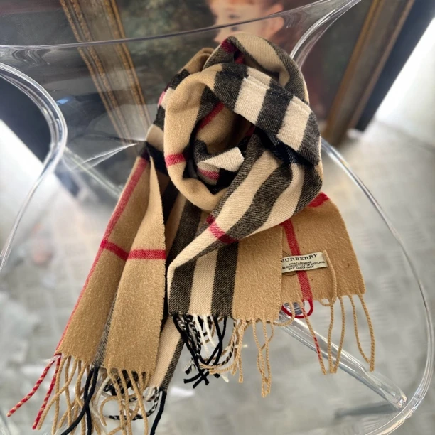 95新 BURBERRY/博柏利 复燃精选/格纹围巾