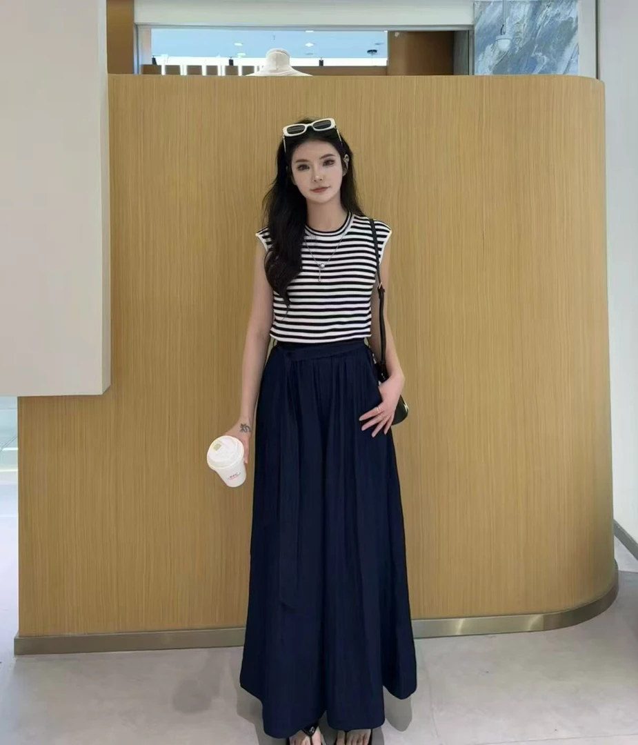 【肉总】时尚条纹无袖背心上衣阔脚裤两件套套装