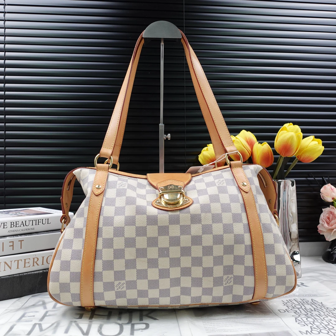 95新 LouisVuitton/路易威登 单肩包/T10290383