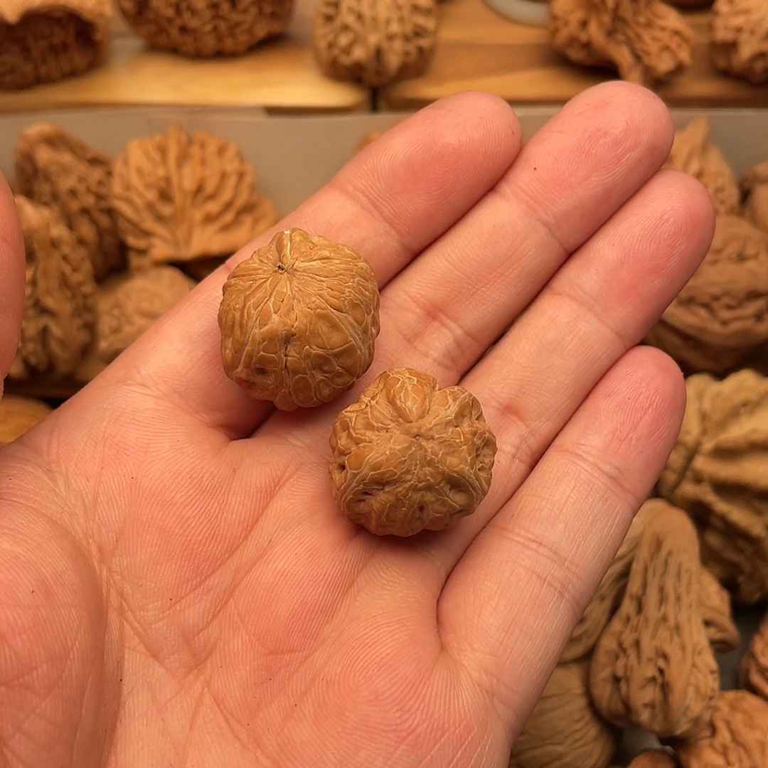 嚣***ꫛ吊坠文玩核桃核桃