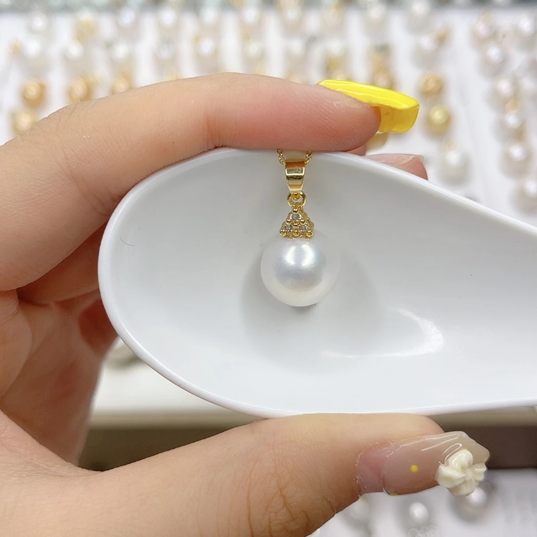 淡水珍珠合金吊坠(赠链)