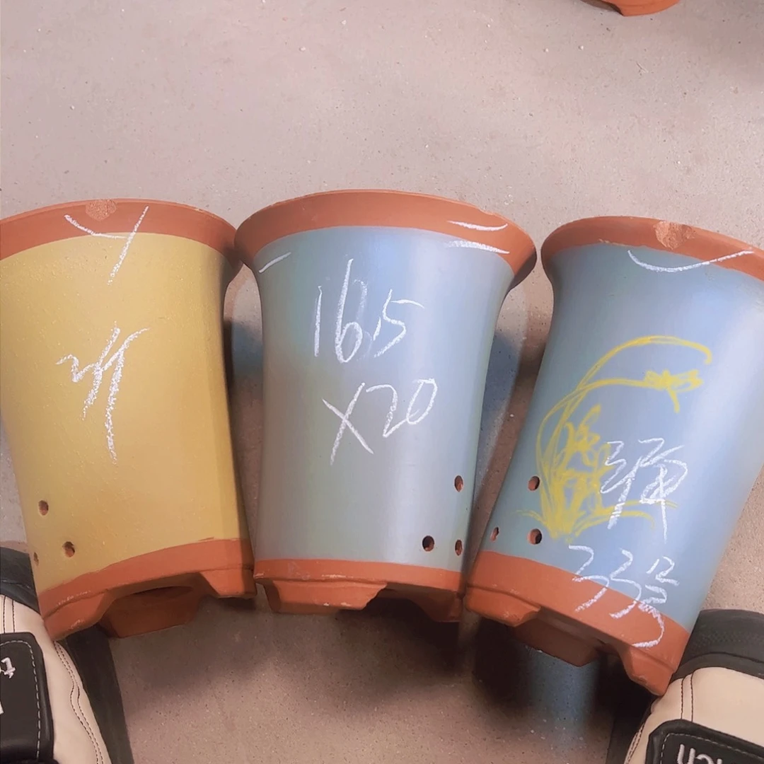 紫砂33…………………………