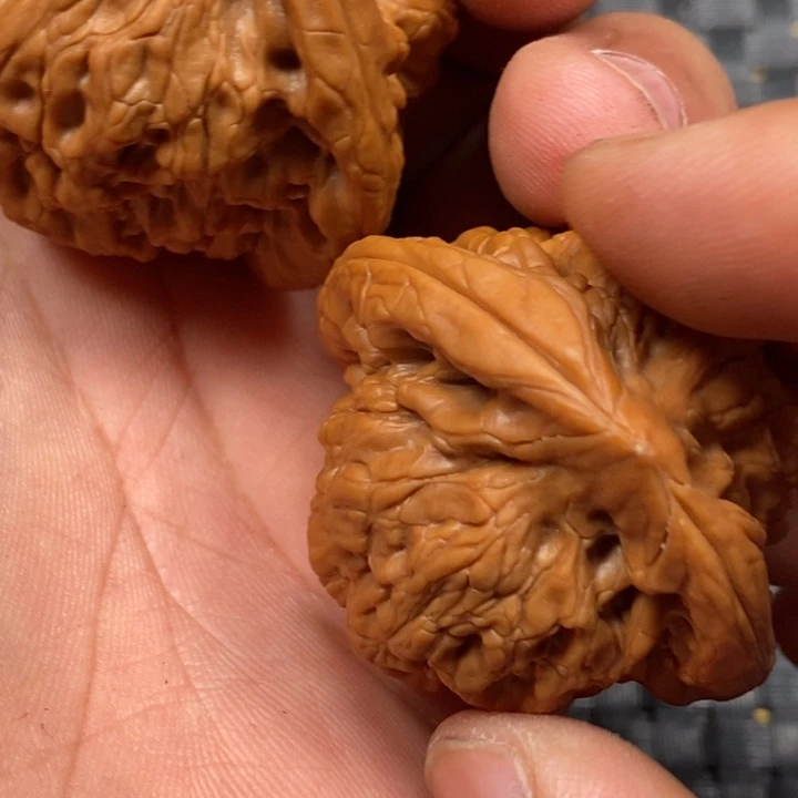 北***港吊坠文玩核桃金公子核桃