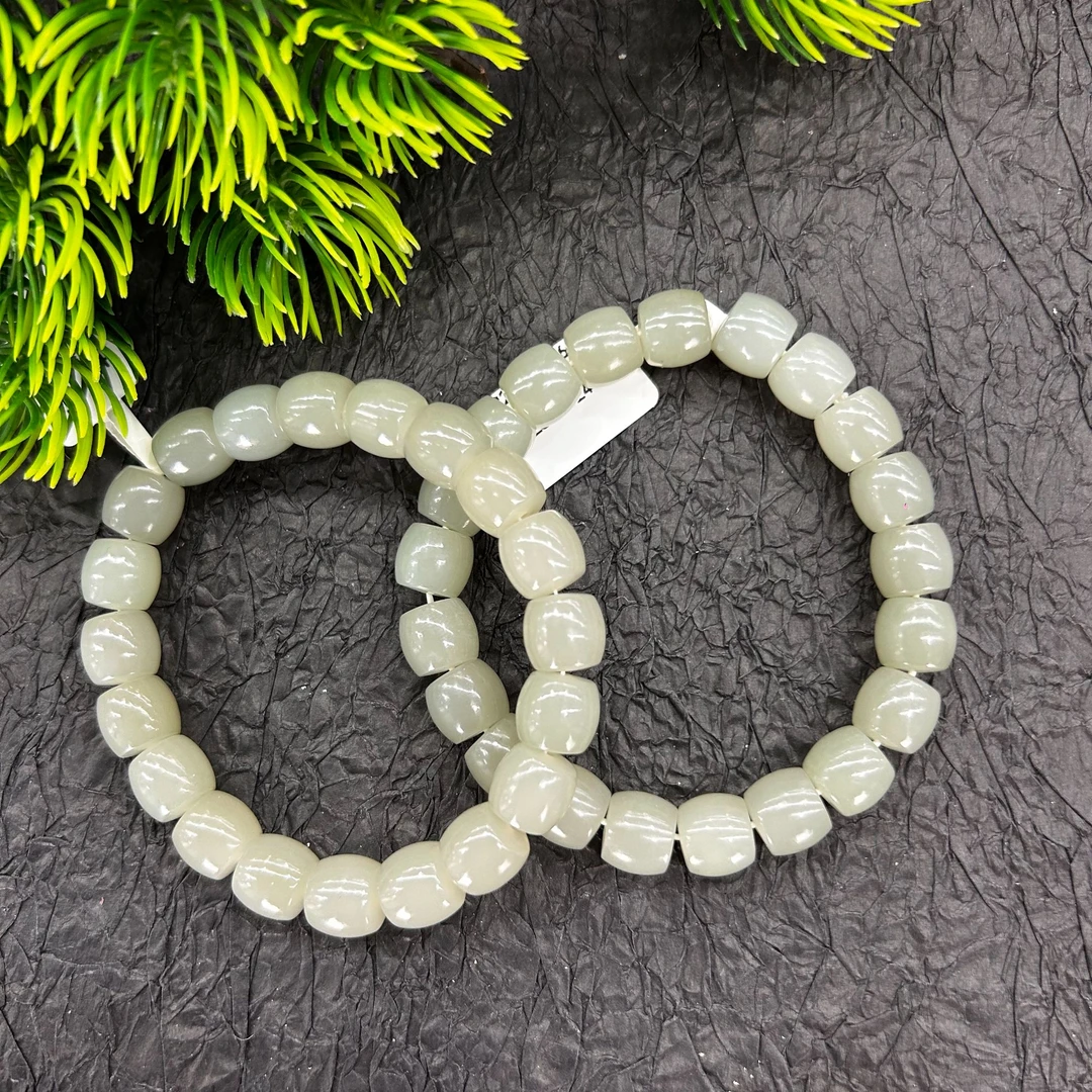 新疆和田玉且末料青白玉9*10直切手串  多样性发其一 气质百搭