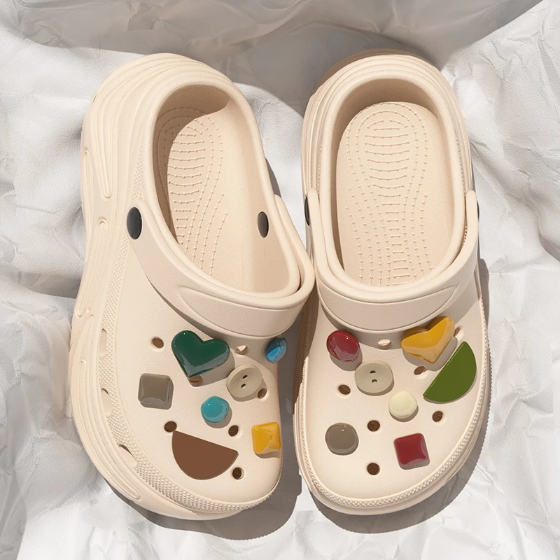 洞洞鞋女厚底2025新款超火外穿防滑防臭沙滩包头踩屎感增高凉拖鞋