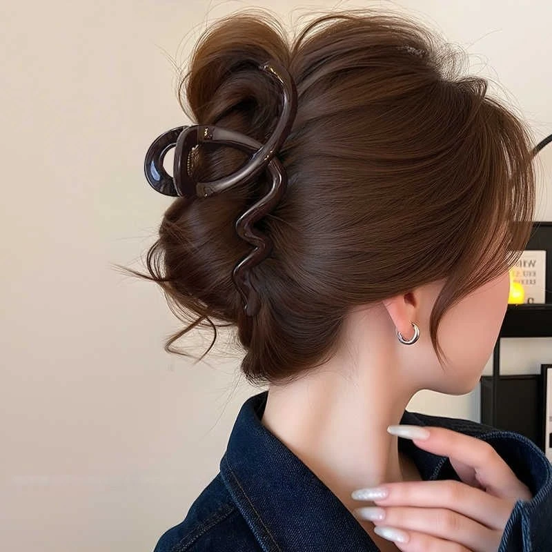 复古波浪头发抓夹女高级感2025新款夹子头饰发夹后脑勺鲨鱼夹头饰