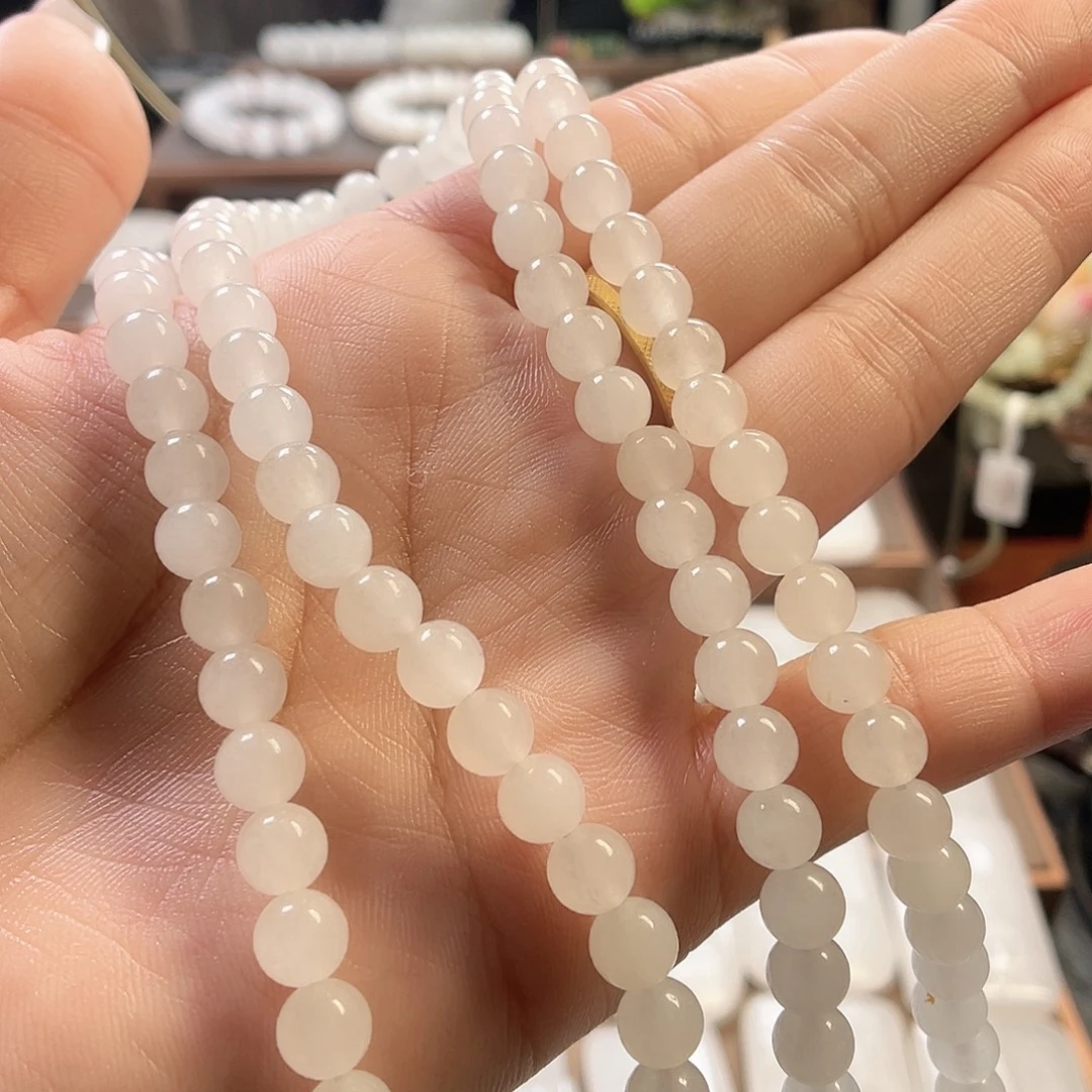 耗***郎石英质玉（金丝玉）未镶嵌颈饰新疆金丝玉