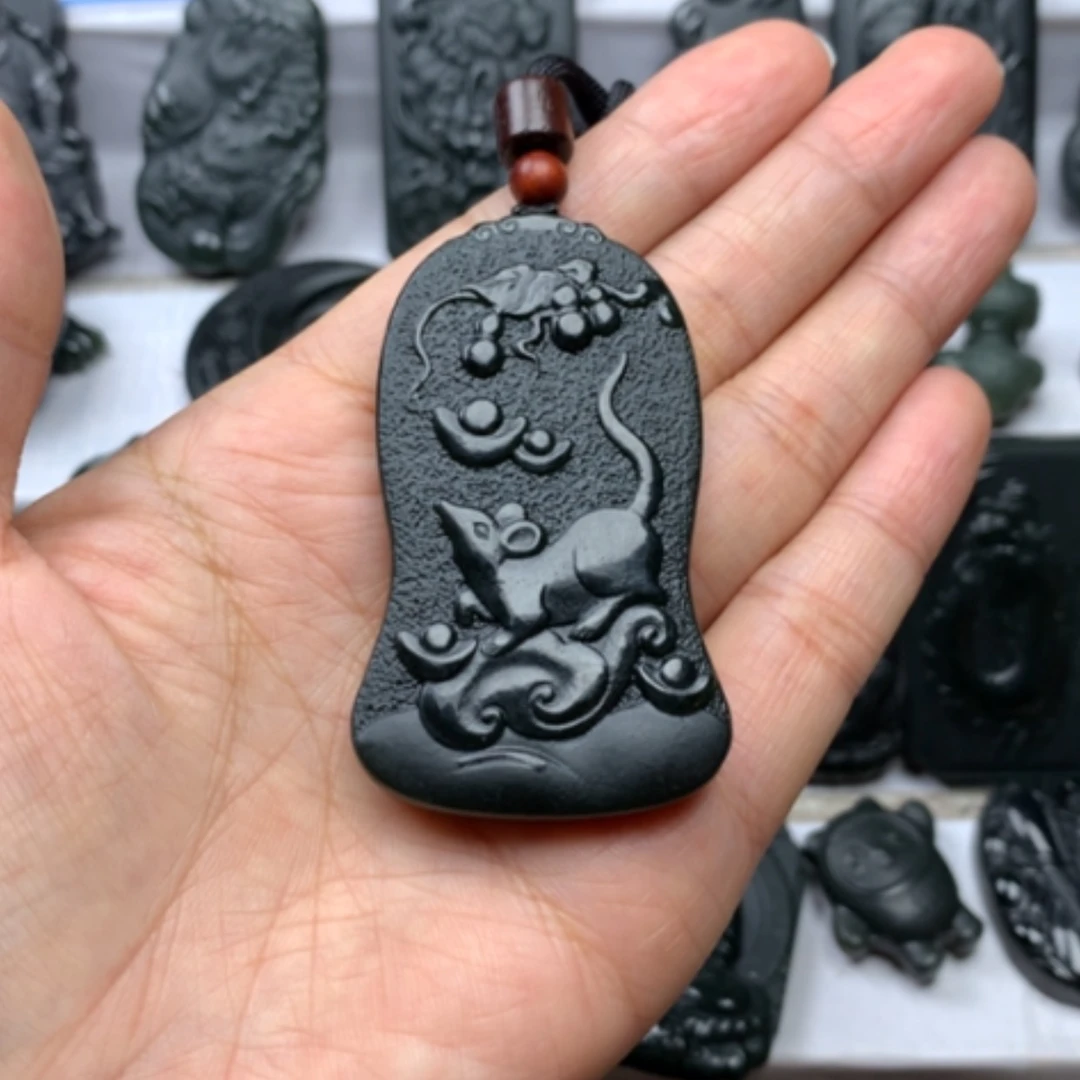 【闪购商品】颈饰未镶嵌和田玉跑*双面雕刻