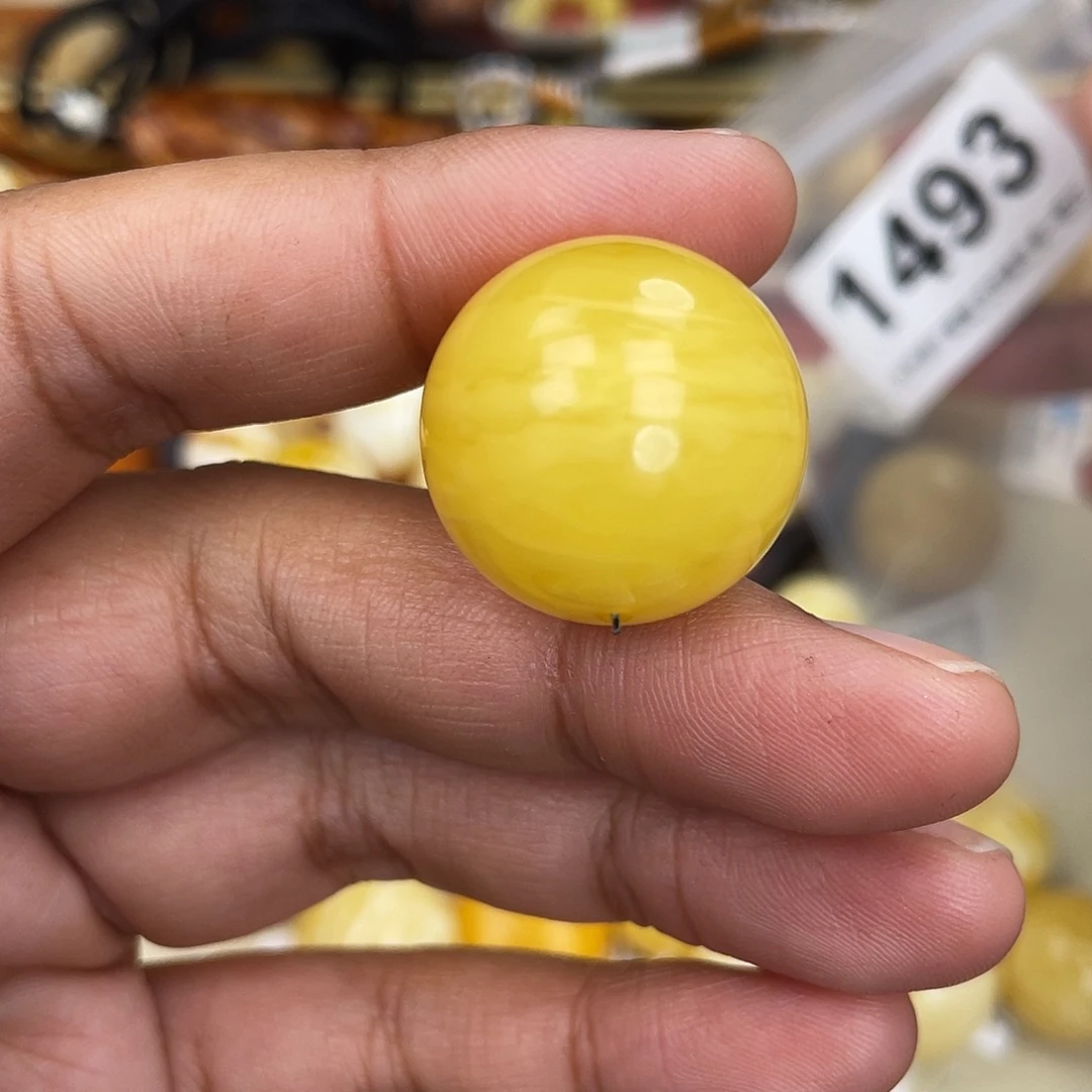 蜜蜡未镶嵌珠宝奇石小坑22.9