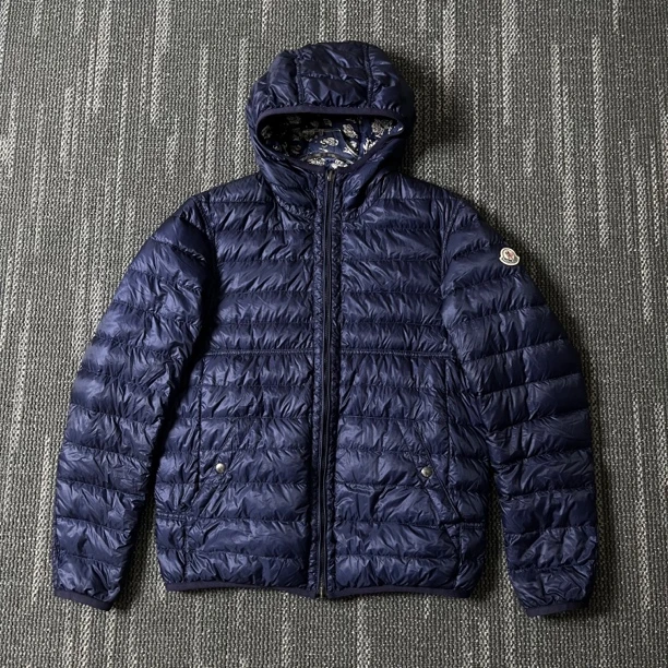 99新 MONCLER 连帽双面穿轻薄款羽绒服/3码/7069