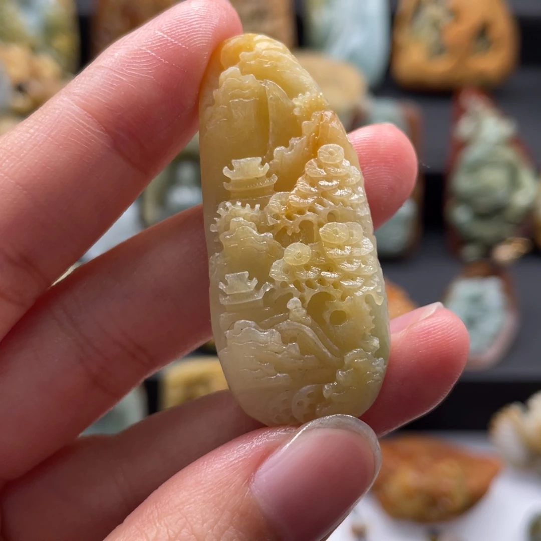 定制翡翠未镶嵌翡翠