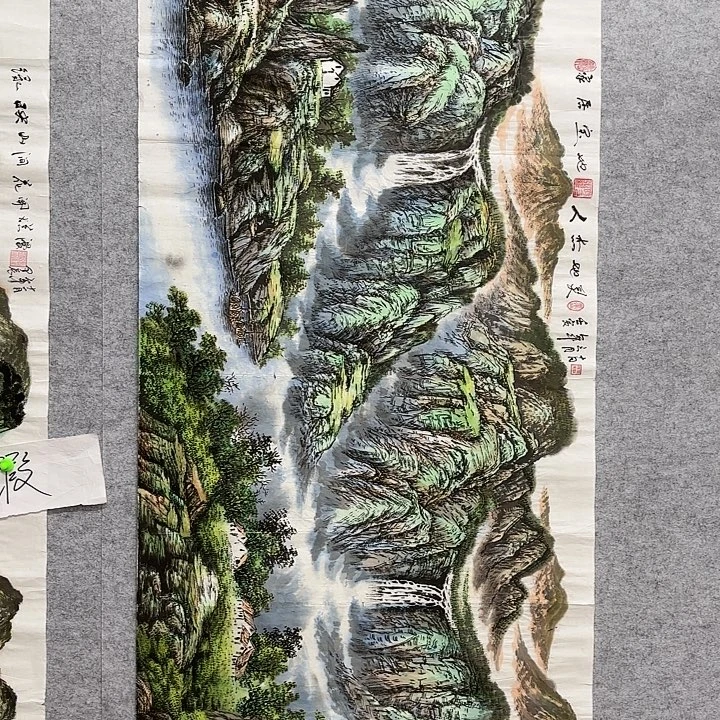 国画花鸟等图案为一体而