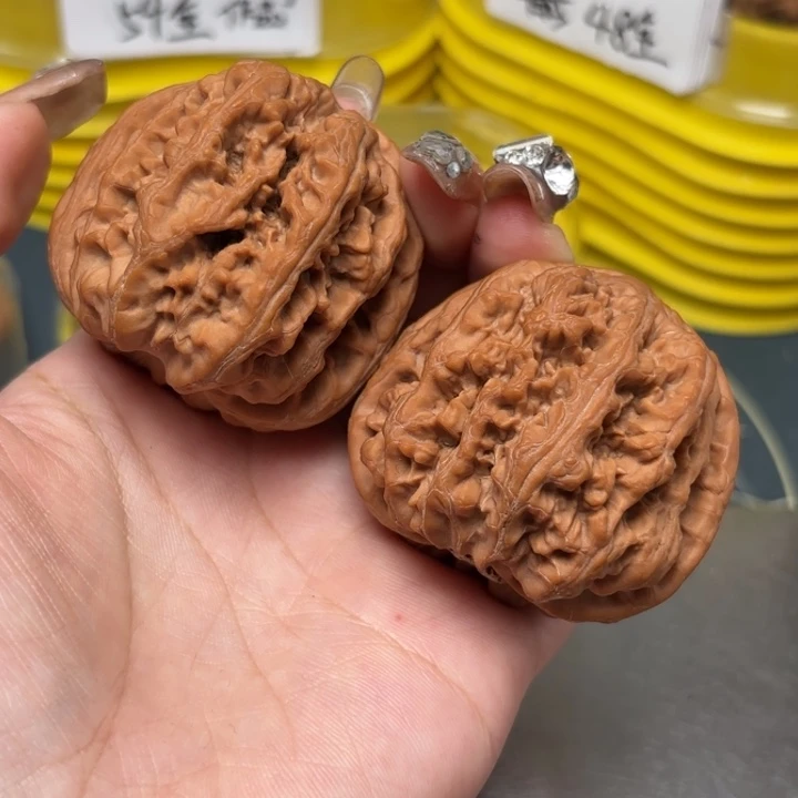 文玩核桃吊坠48-31521-02