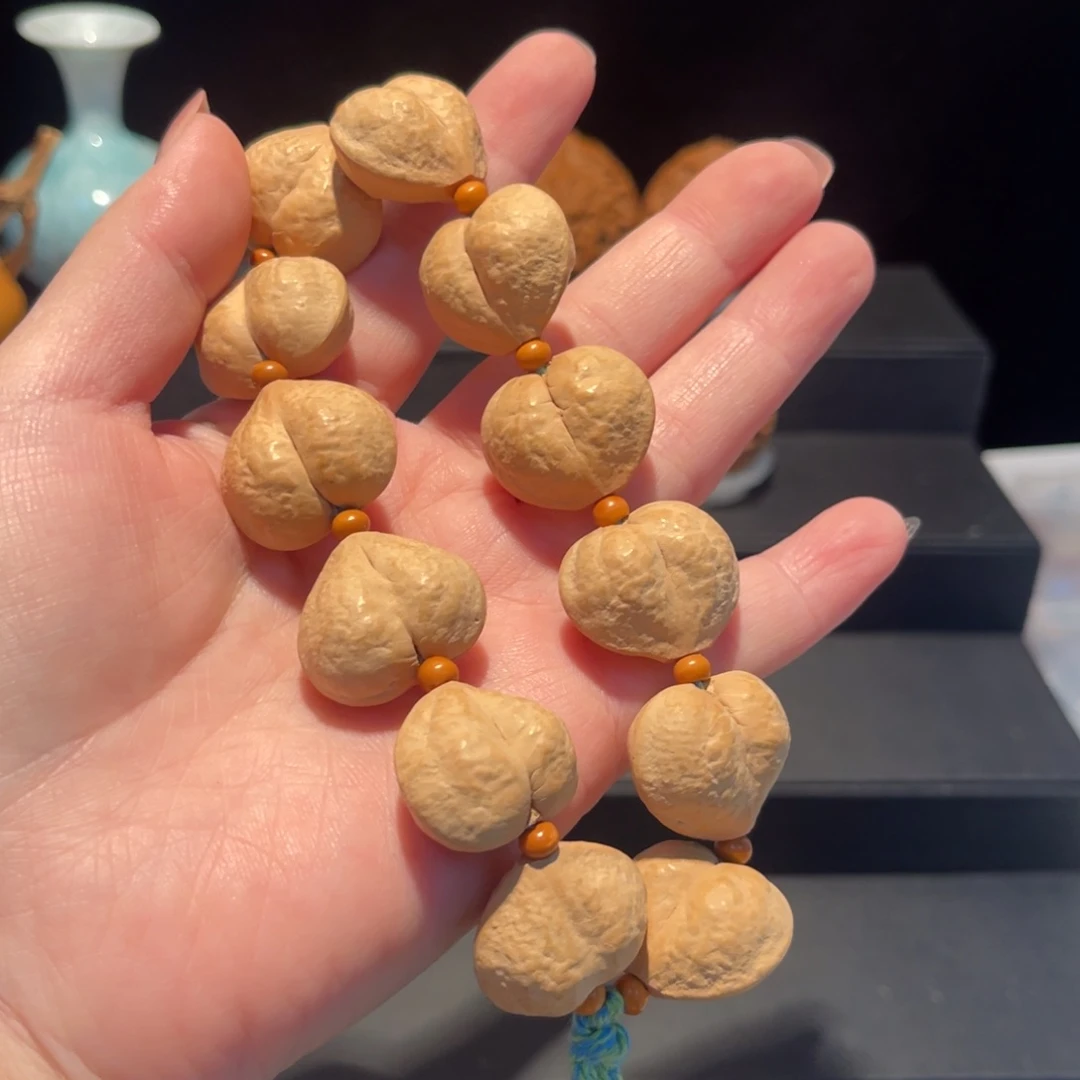 屁桃手串精品大漏623