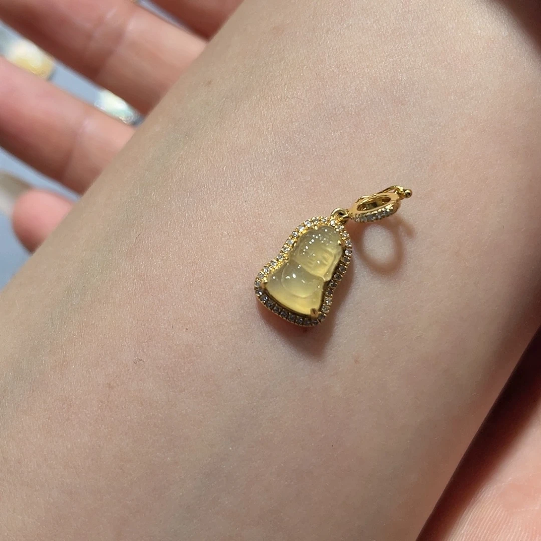 翡翠18K金镶嵌吊坠(不含链)钦****√