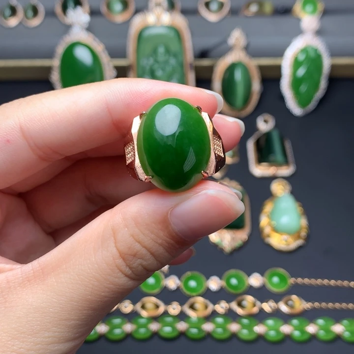 用***7和田玉银S925镶嵌戒指