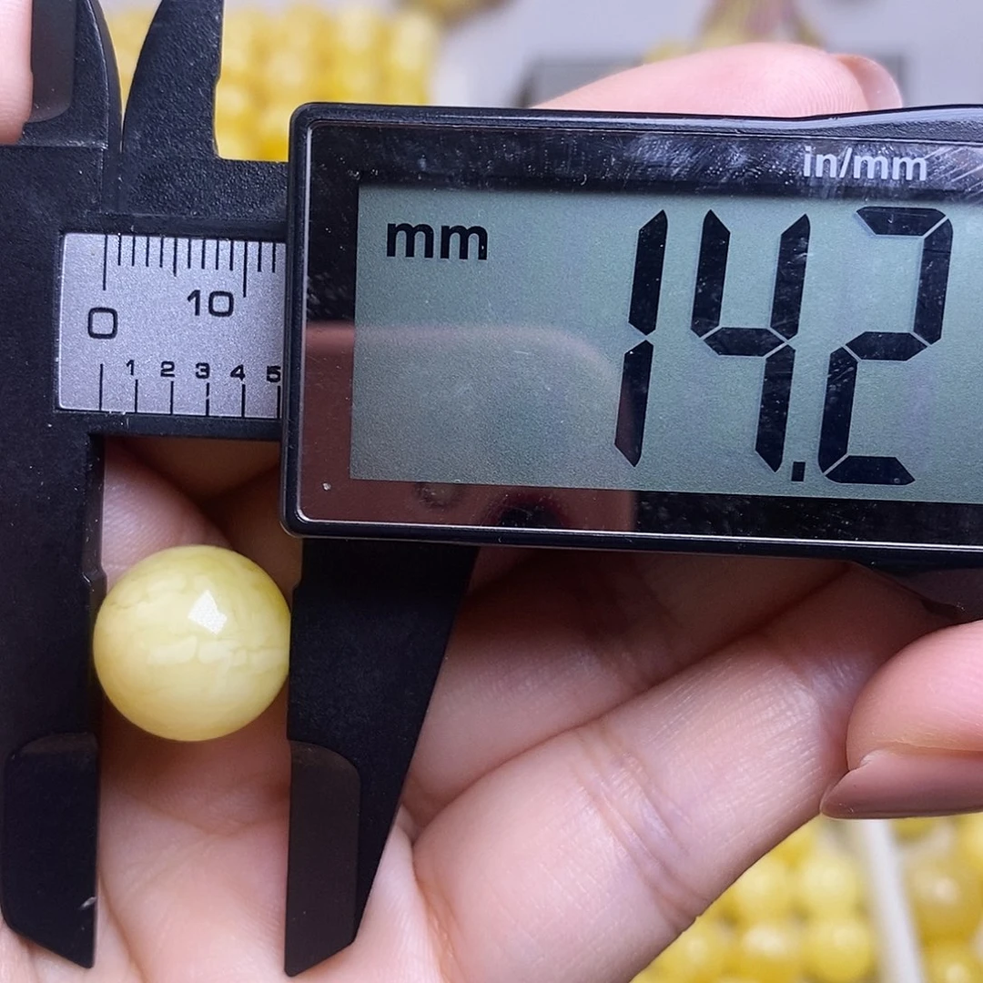 裸石琥珀未镶嵌光*蜜蜡圆珠
