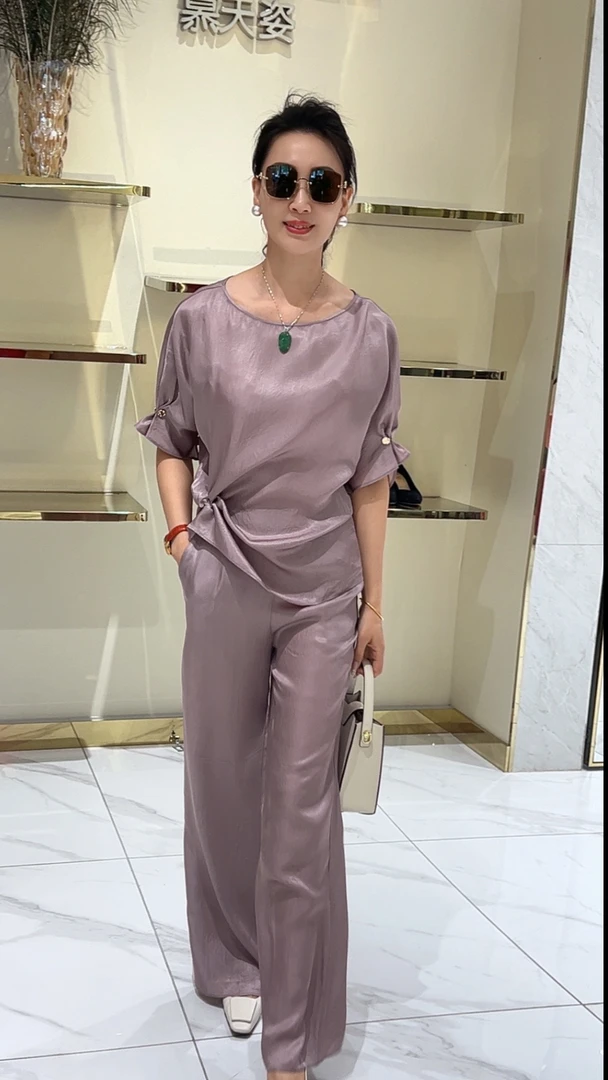 浅紫色直筒裤休闲夏装