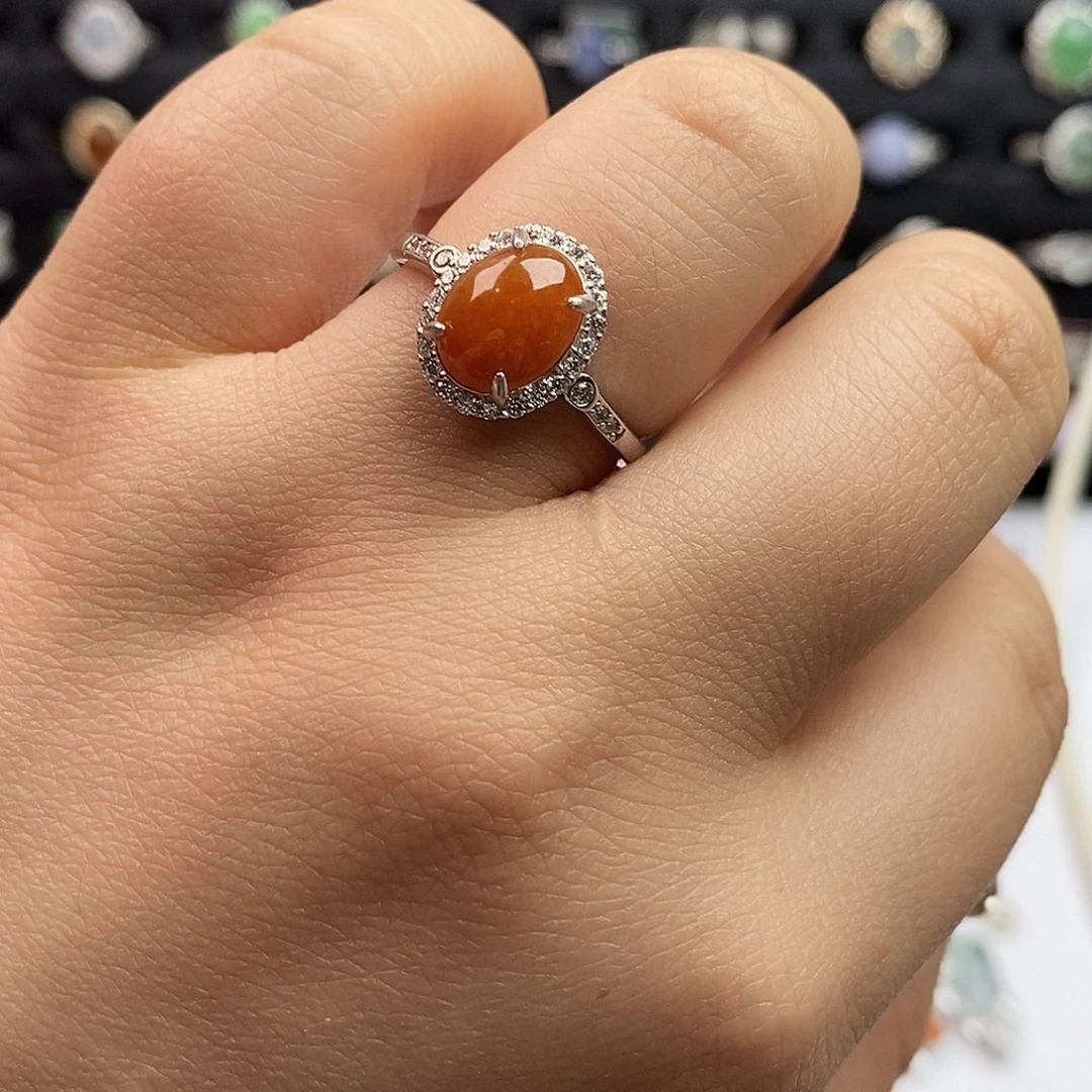 翡翠未镶嵌戒指翡翠