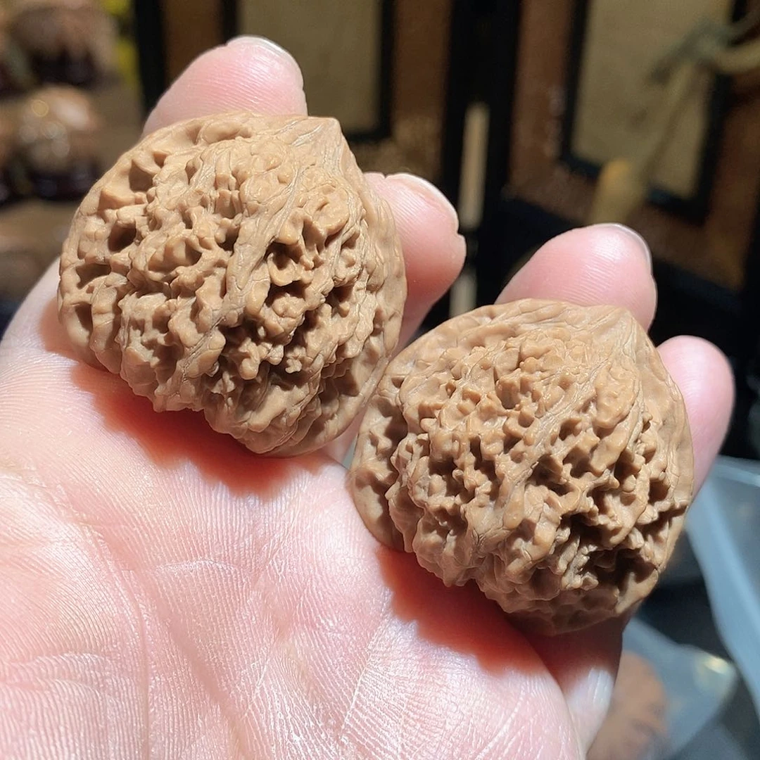 文玩核桃把件40满天星全品