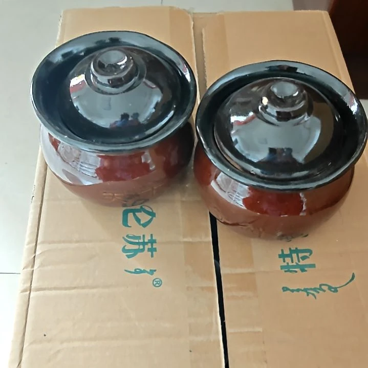 摆件盘子碗茶壶啥都有