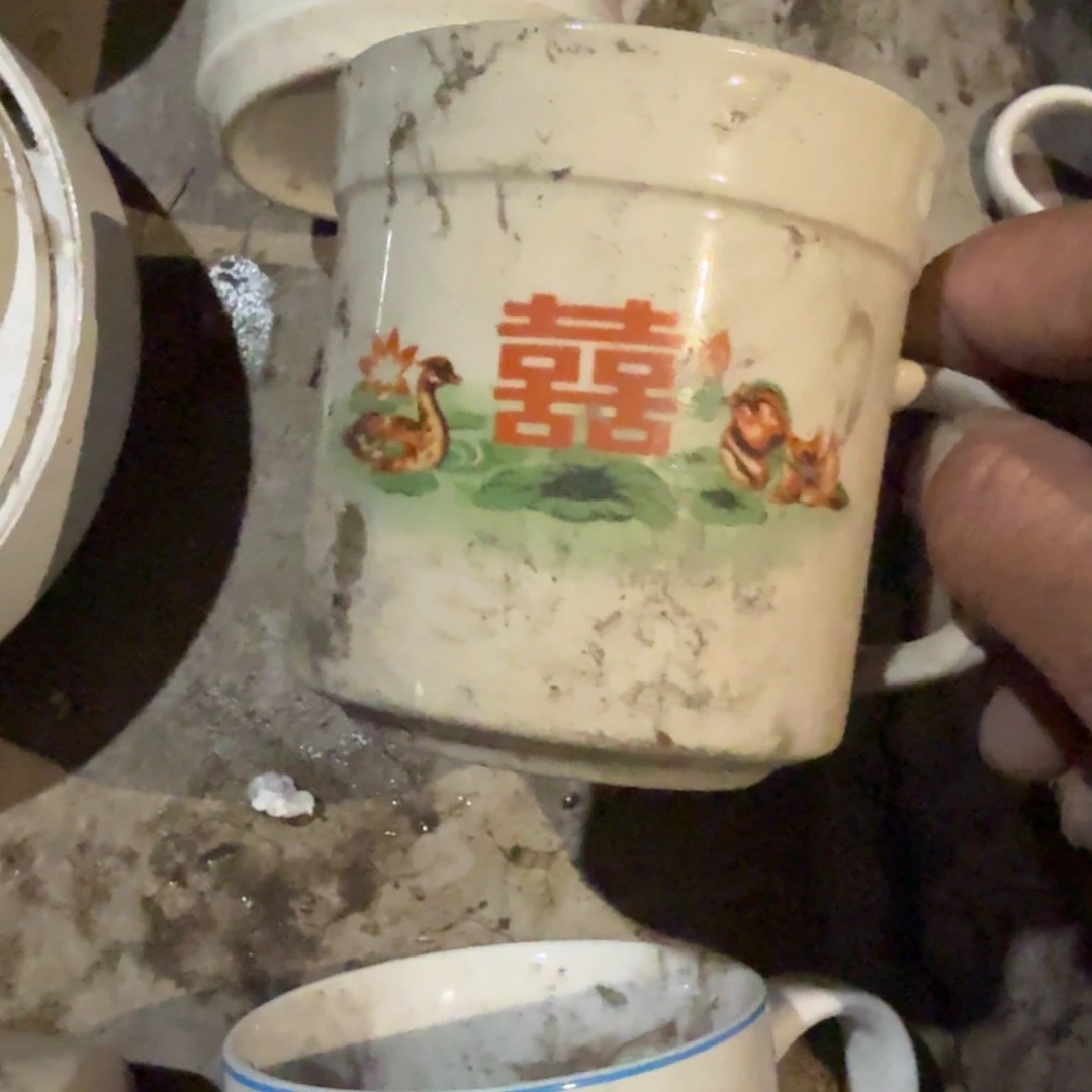 鸿***咚老货你要我给谁送东西给哪个