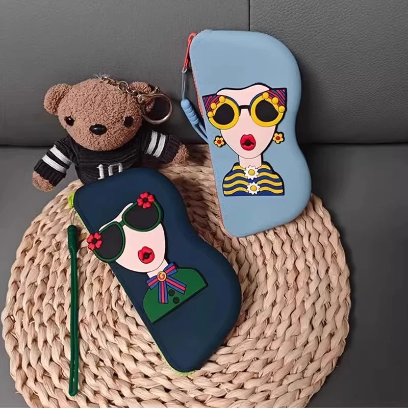 高级感眼镜袋女防摔旅行便携太阳镜墨镜收纳包可挂防丢可爱眼镜盒