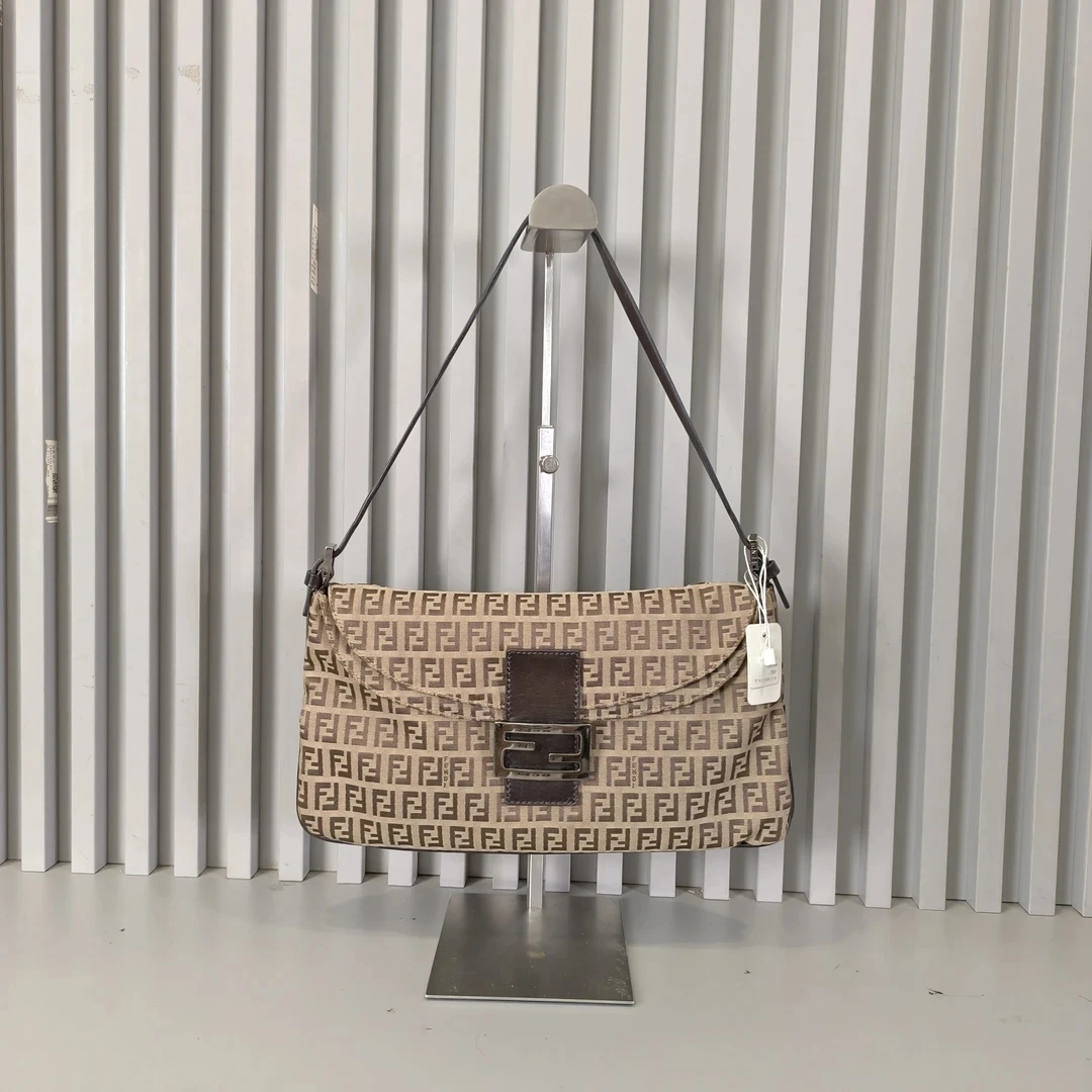 95新 FENDI/芬迪 G专属/芬迪单肩包/08025