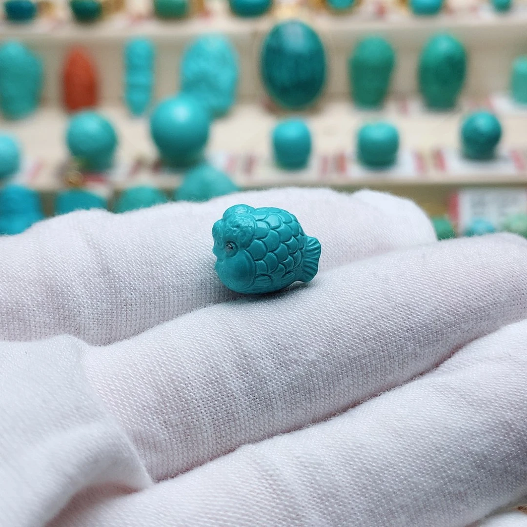 绿松石配饰未镶嵌