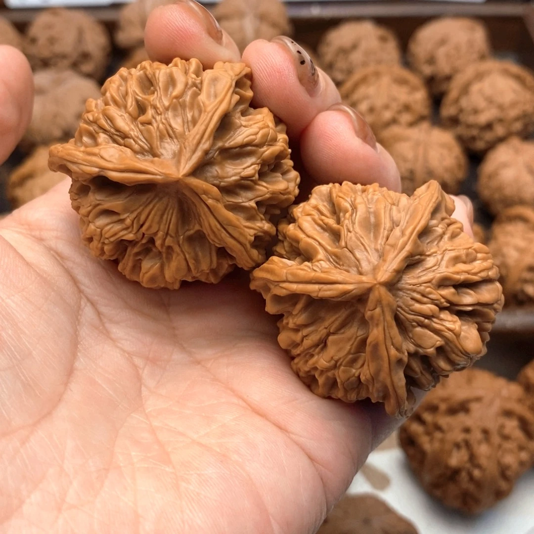 我***游把件文玩核桃107号牡丹花王奔