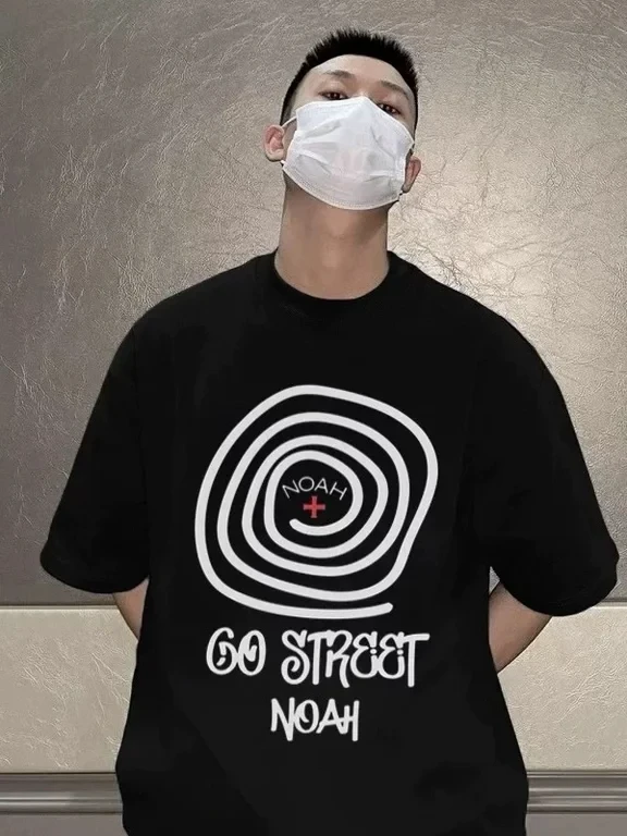 夏季美式潮牌宽松情侣百搭上衣圆领短袖经典黑白印花春夏纯棉潮流