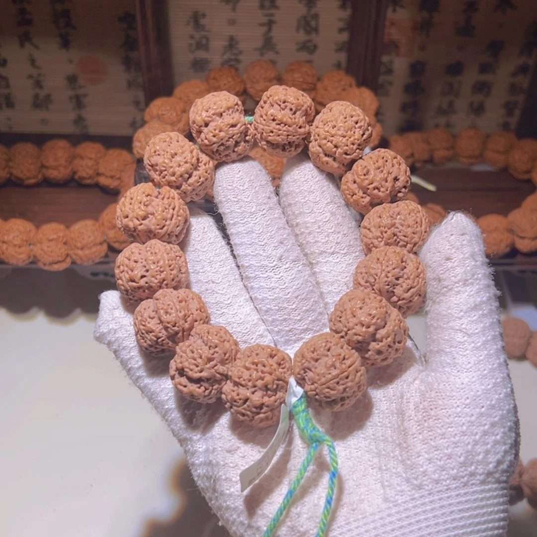 小***家金刚菩提手串24梅花
