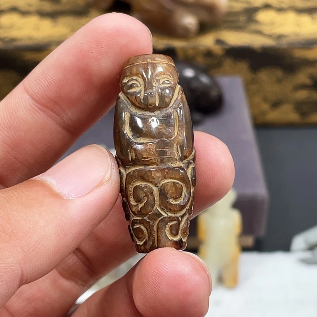 和田玉（糖玉）未镶嵌挂件