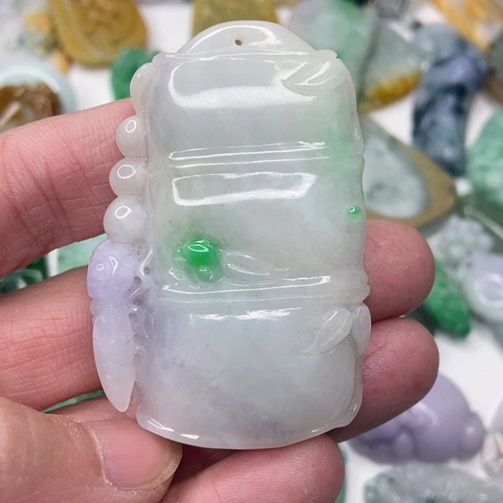 定制翡翠未镶嵌?****。翡翠