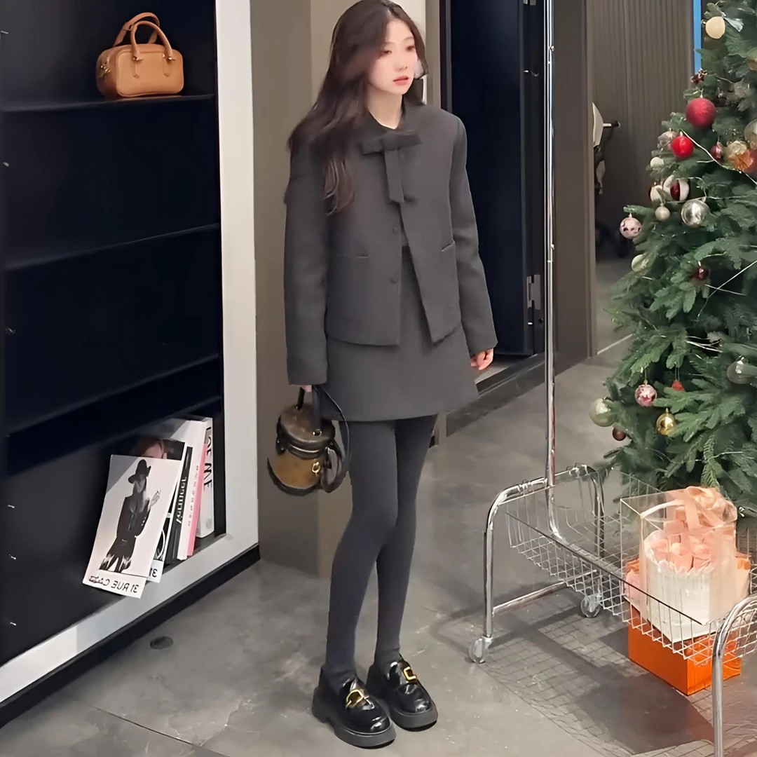 2025冬新款轻奢高级感洋气气质蝴蝶结夹棉外套+毛呢半身裙套装女