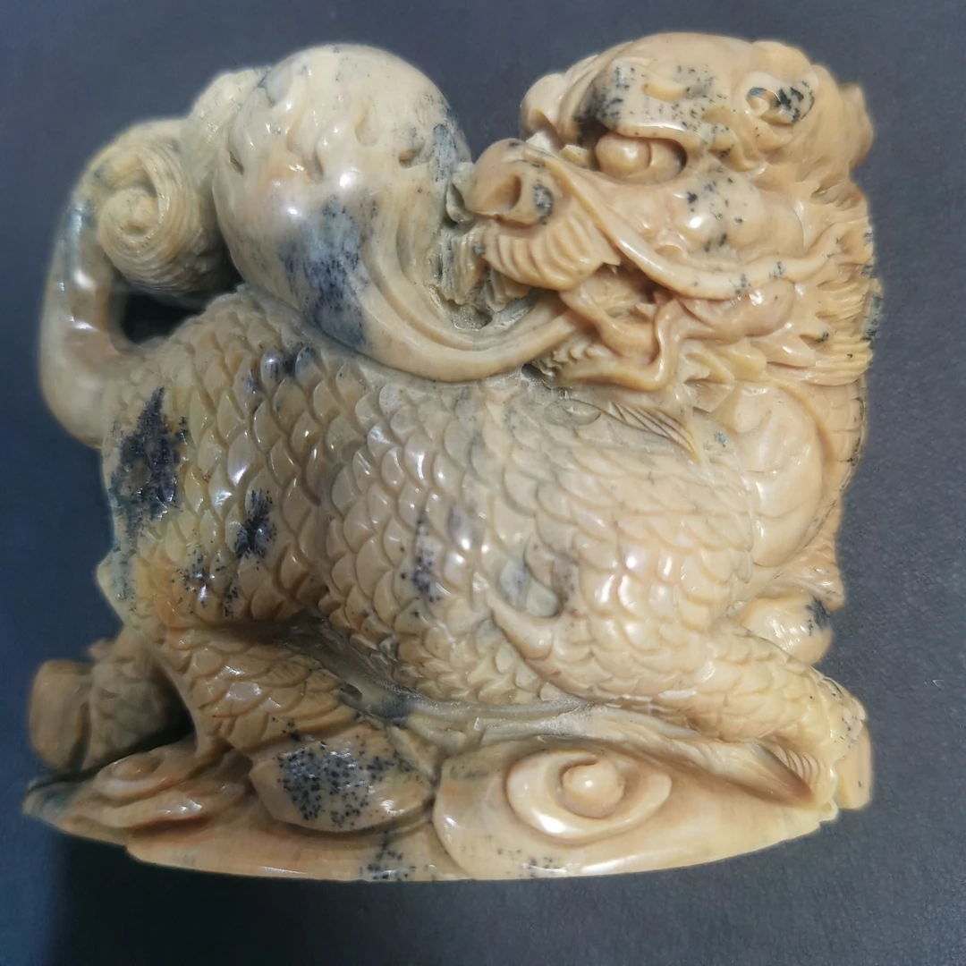 猛犸雕刻牌子约109.2克BC1032