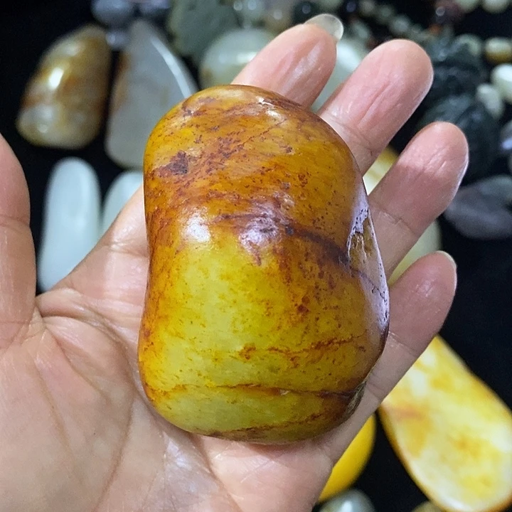 未镶嵌和田玉（糖玉）挂件
