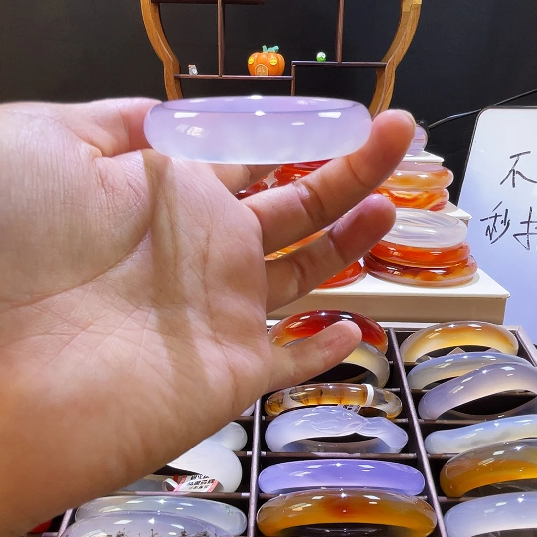 玛瑙/玉髓未镶嵌手镯
