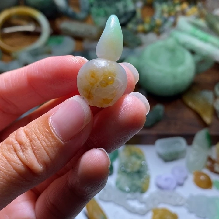 定制翡翠未镶嵌毛货