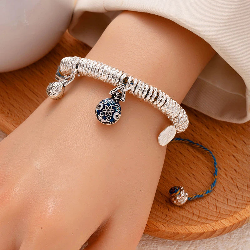 万足银 时尚经典精美轻奢国风 吞金兽编织手链