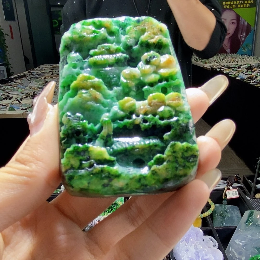 颈饰未镶嵌翡翠翡翠